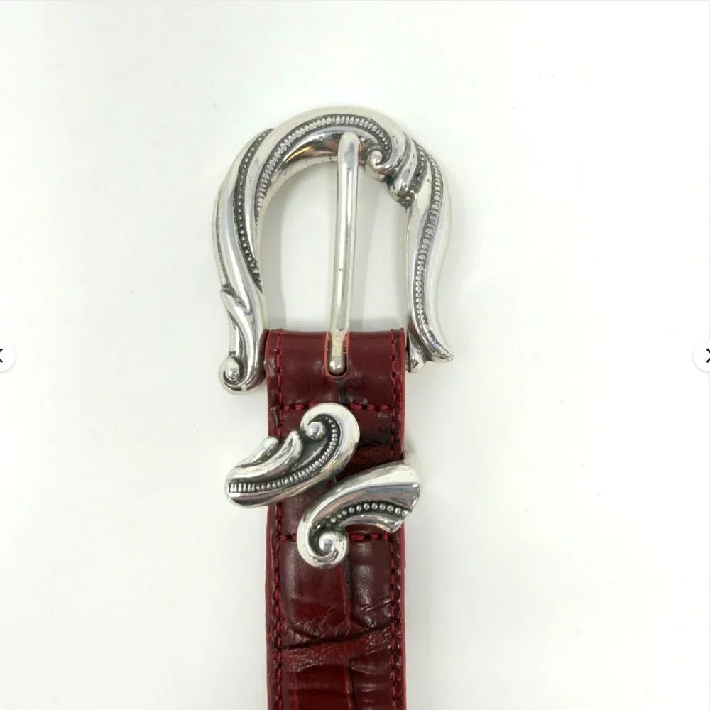 Coldwater Creek Leather Belt Croc Embossed Red Western Buckle‎ L - Picture 3 of 8